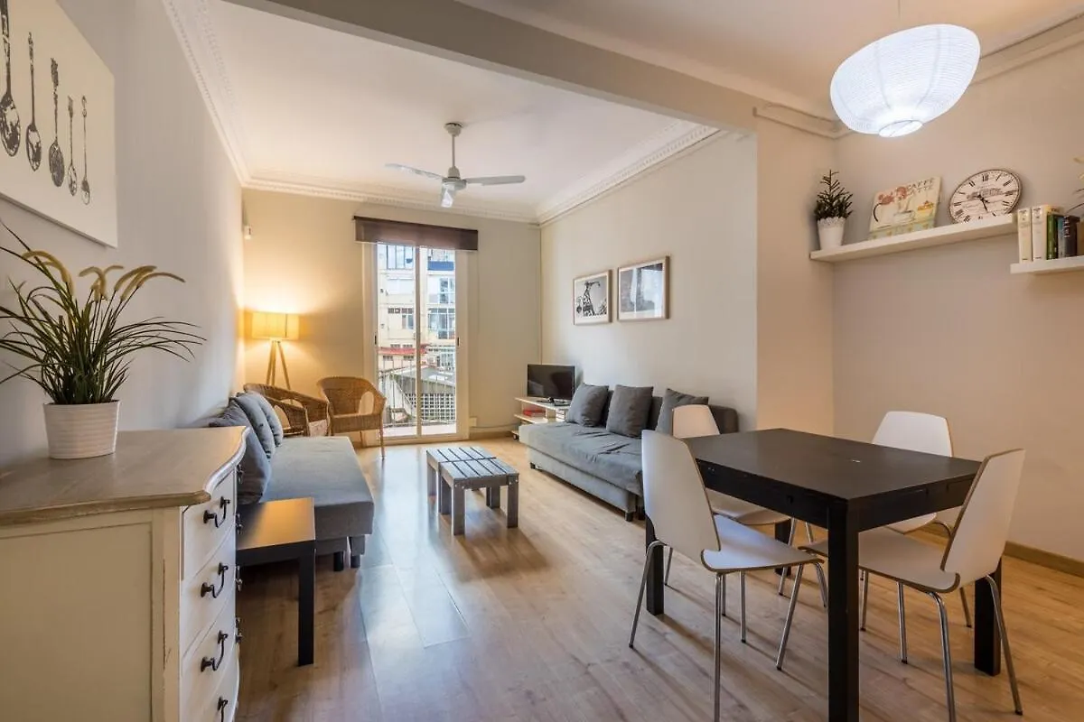23Par1007 Comfortable Apartment In Paralel Barcelona