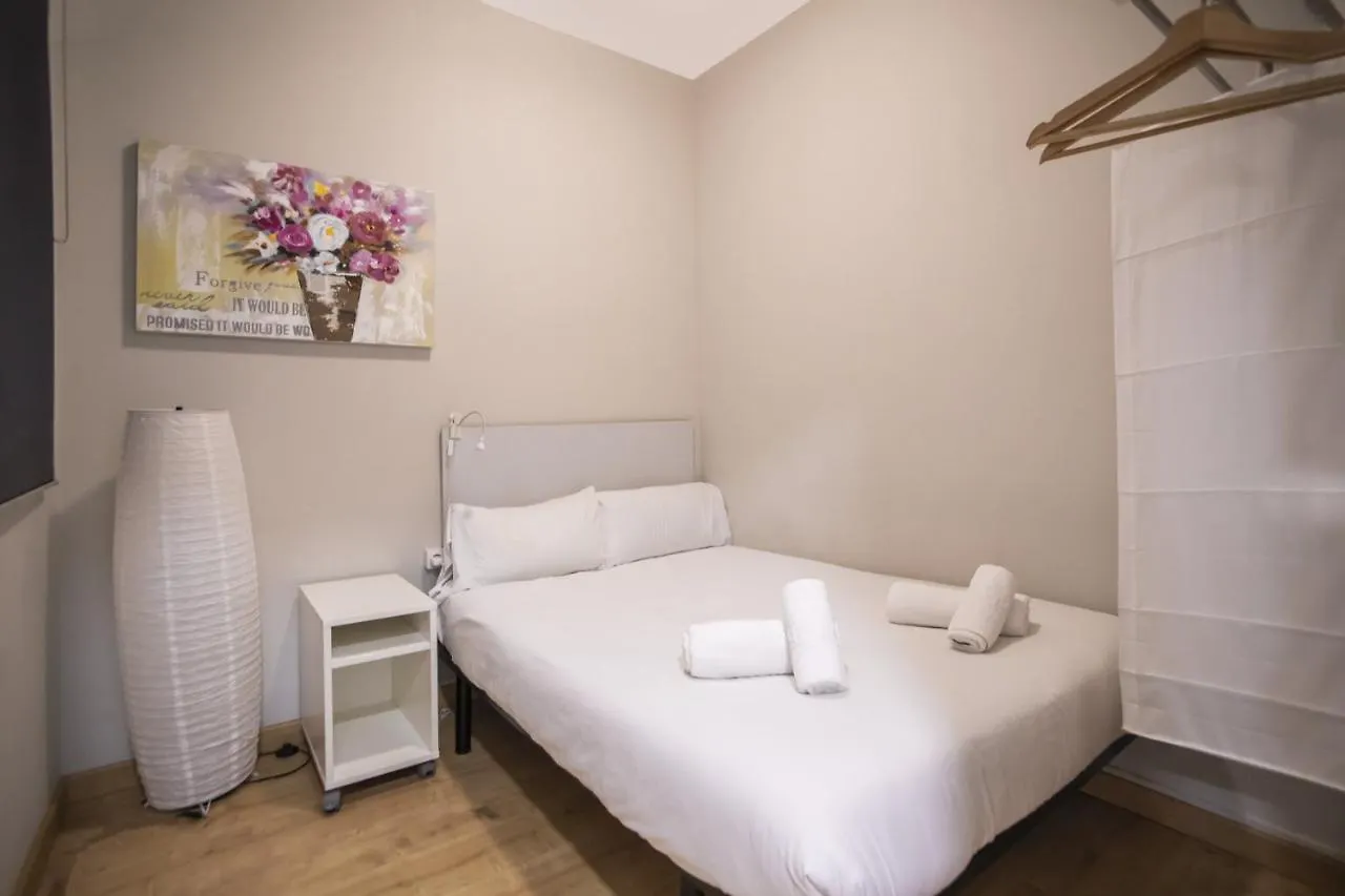 23Par1007 Comfortable Apartment In Paralel Barcelona